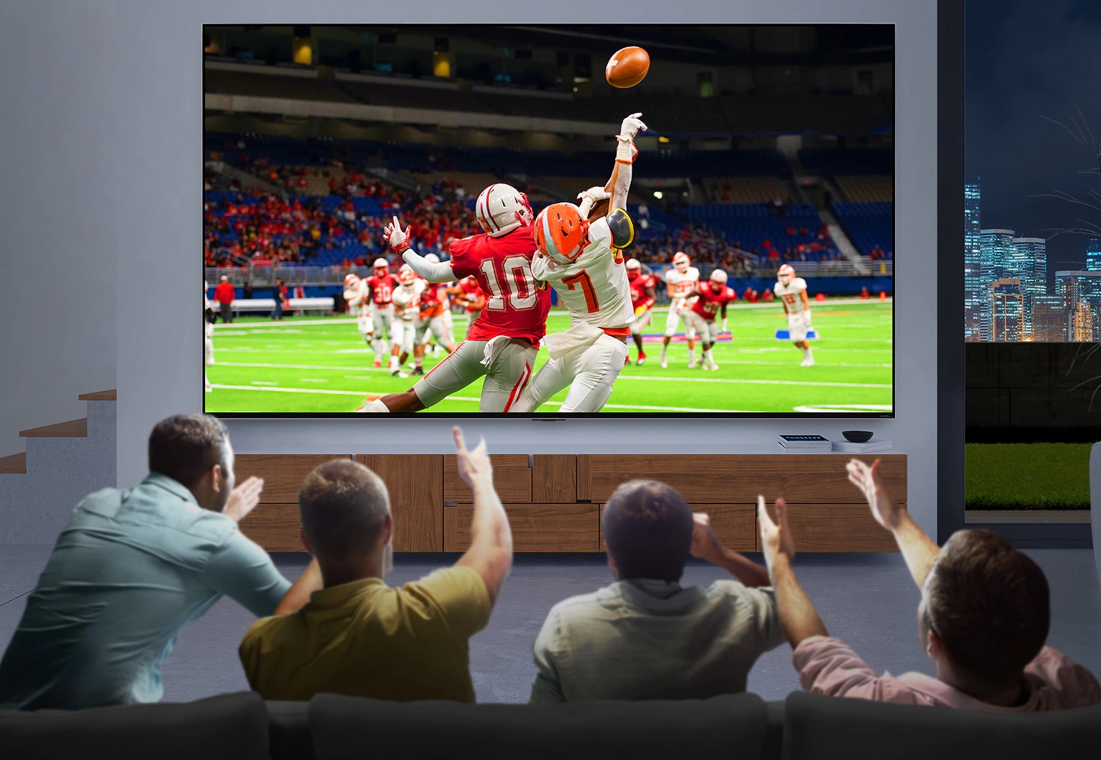 TV QNED LARGE SCREEN 14 Sports Desktop